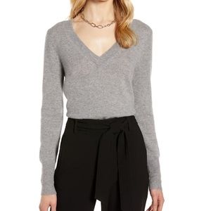 Halogen cashmere vneck sweater